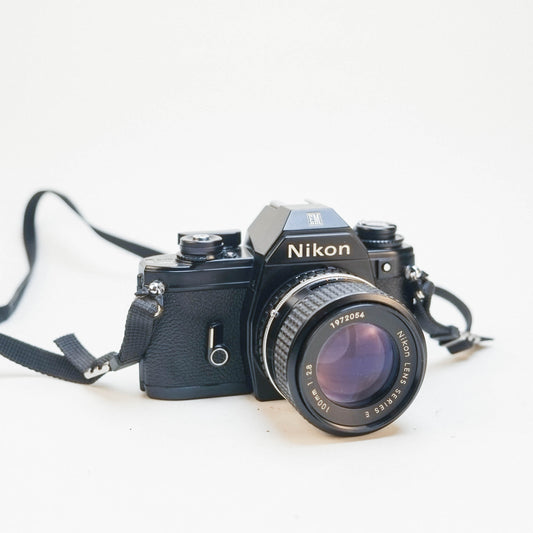 Nikon EM /w Nikon E-series 100mm f2.8 [OUTLET]
