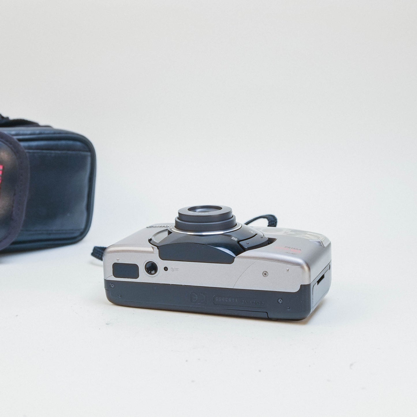 Canon Prima Super 105 /w original carrying case