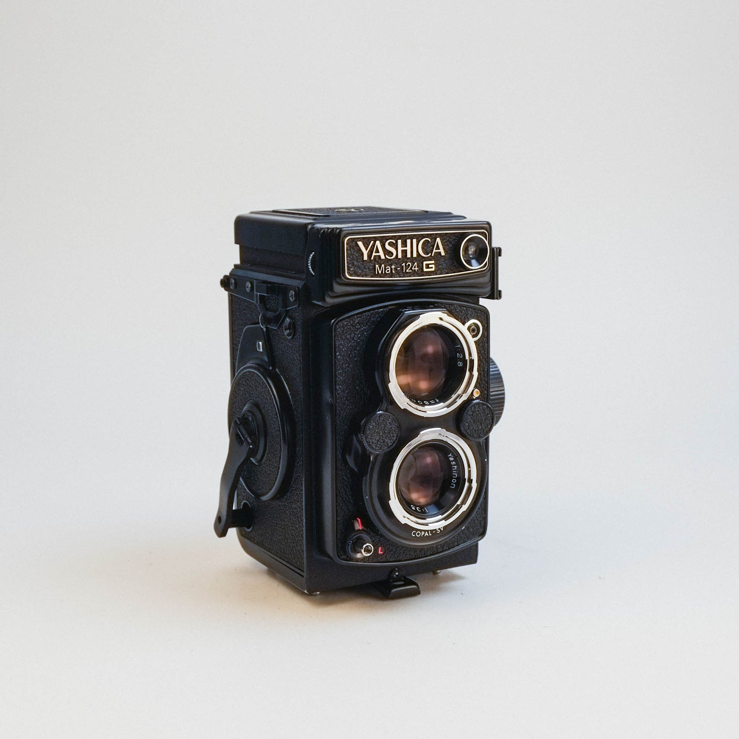 Yashica Mat-124G