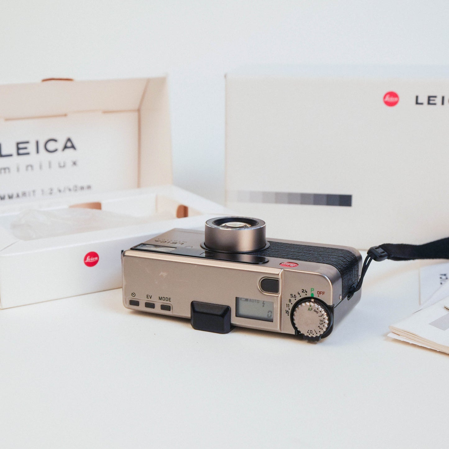 Leica Minilux /w box & papers