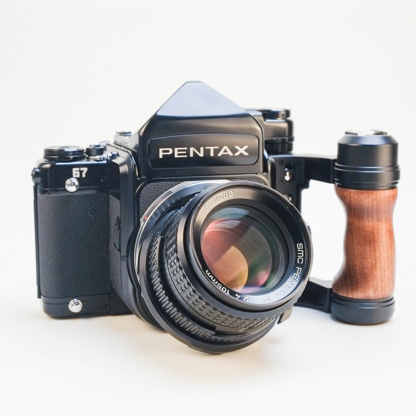 Pentax 67 /w Pentax SMC 105mm f2.4 [120 kit]