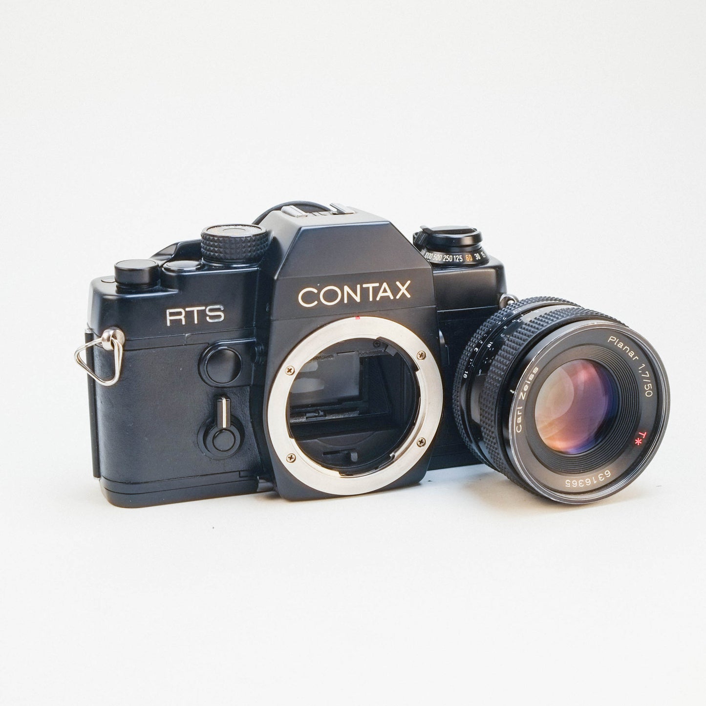 Contax RTS /w Carl Zeiss 50mm f1.7 Planar [35mm kit]