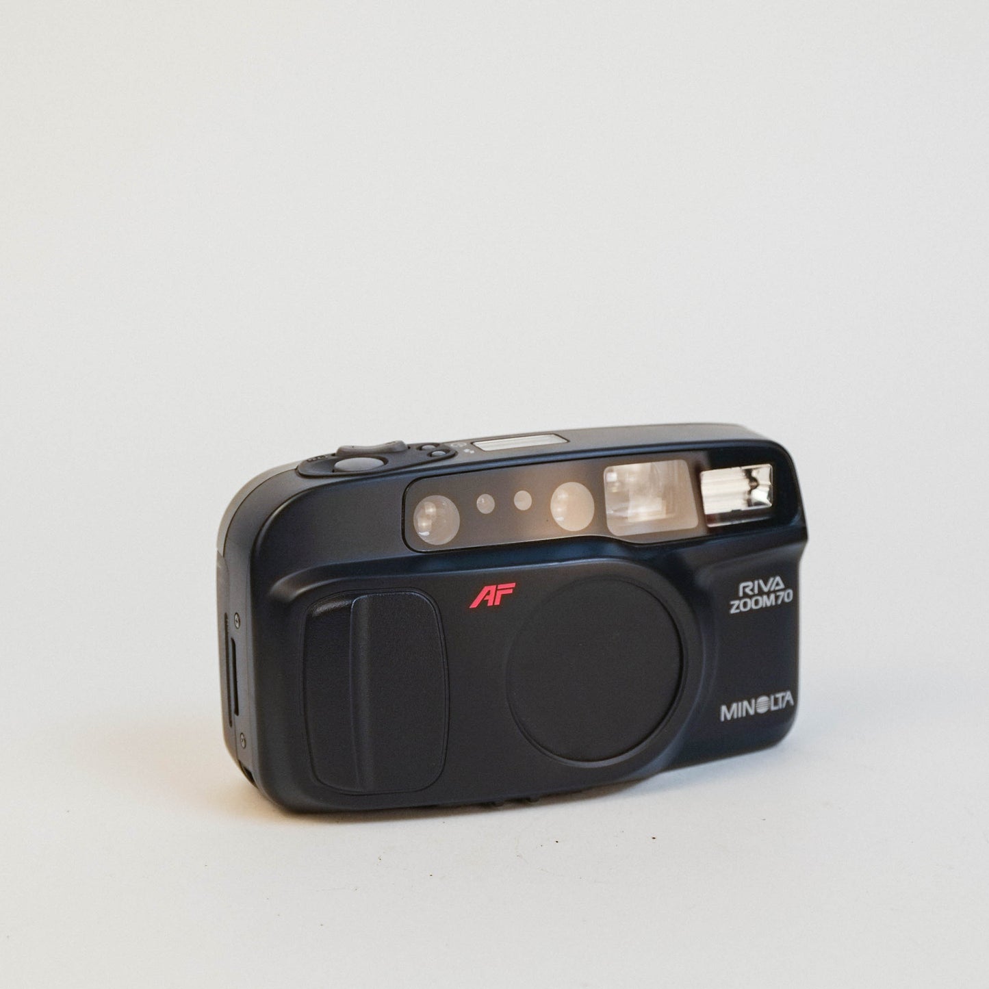 Minolta Riva Zoom 70 (black)